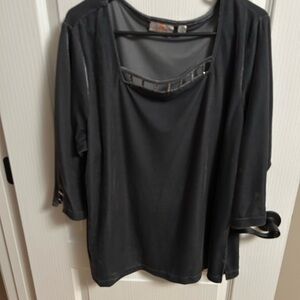 Quacker Factory Gray Blouse with Unique Cutout Design